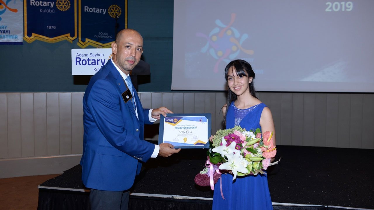 Genç Piyanistin Büyük Başarısı